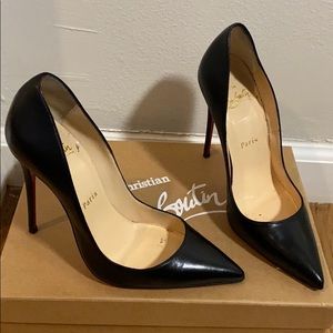 Christian Louboutin So Kate stiletto